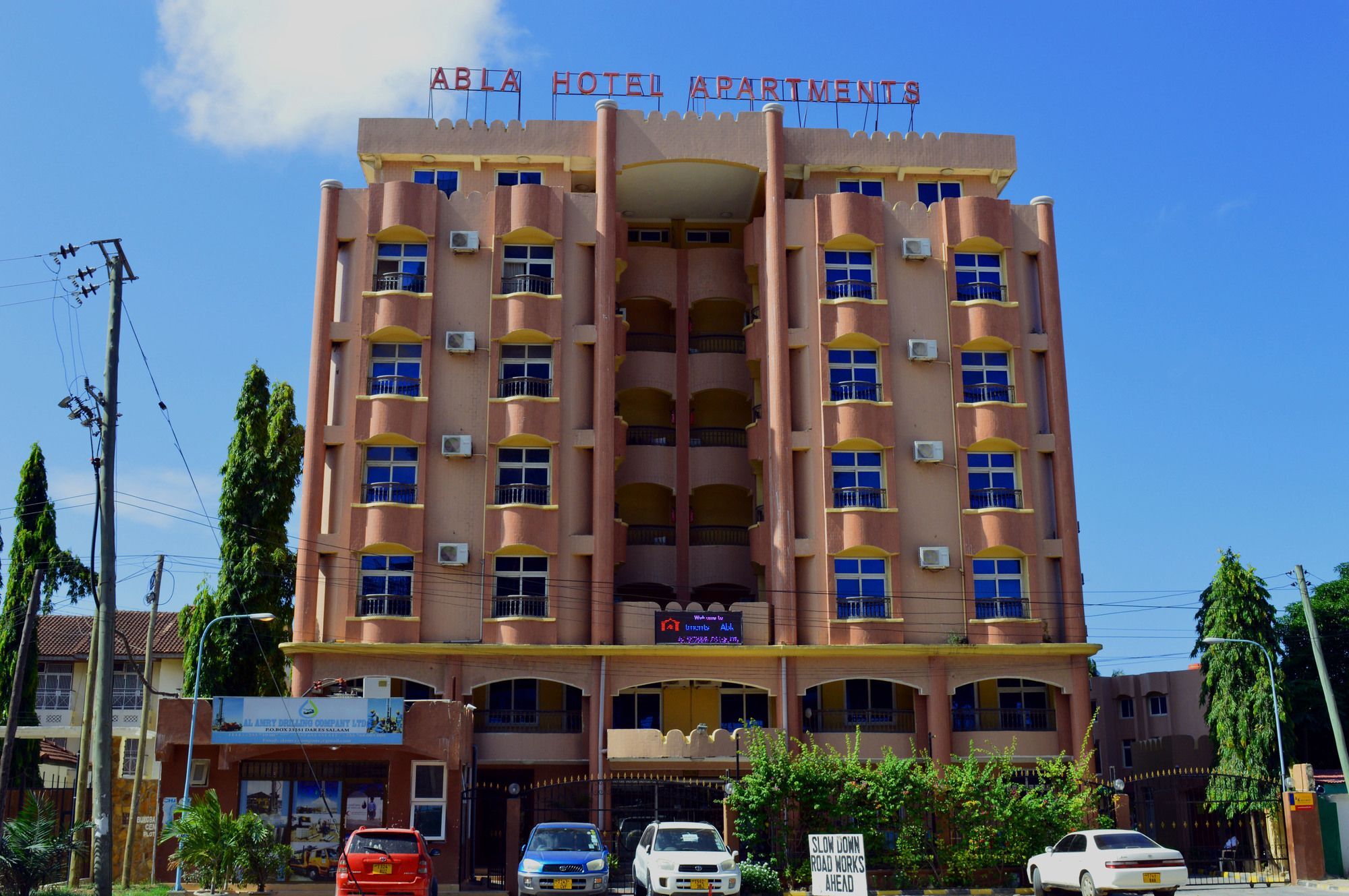 Abla Hotel Apartments Дар-эс-Саламе Экстерьер фото